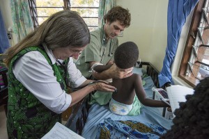 Dr. Terrie Taylor with her patient in Malawi.Image credit MSU
